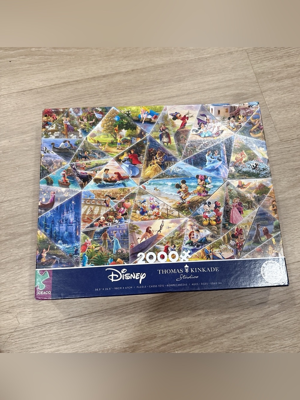Thomas Kinkade - Disney Collage - 2000 Piece Jigsaw Puzzle